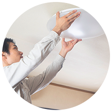 ブレーカー修理 コンセント修理 照明修理 スイッチ修理 コンセント・照明などの電気トラブルを即解決いたします！最短10分到着